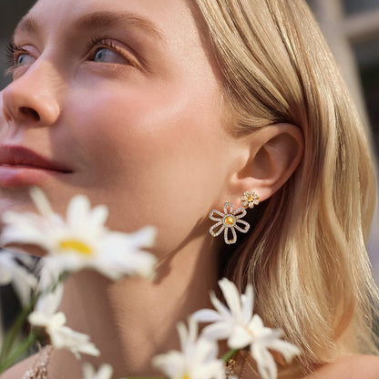 Daisy Statement Earrings (Shipping from March 21th)