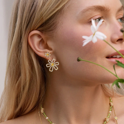 Daisy Statement Earrings (Shipping from March 21th)